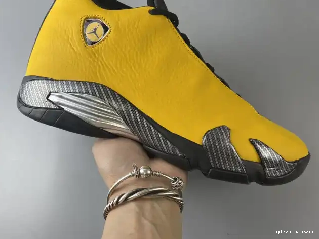 Rep GOLD BQ3685-706 RETRO JORDAN UNIVERSITY 14 AIR 0623